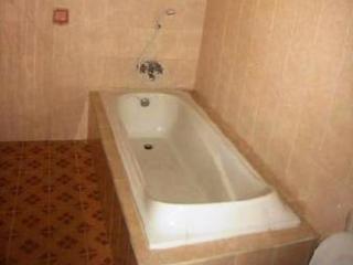 Kutuh Tirta Arum Guest house *